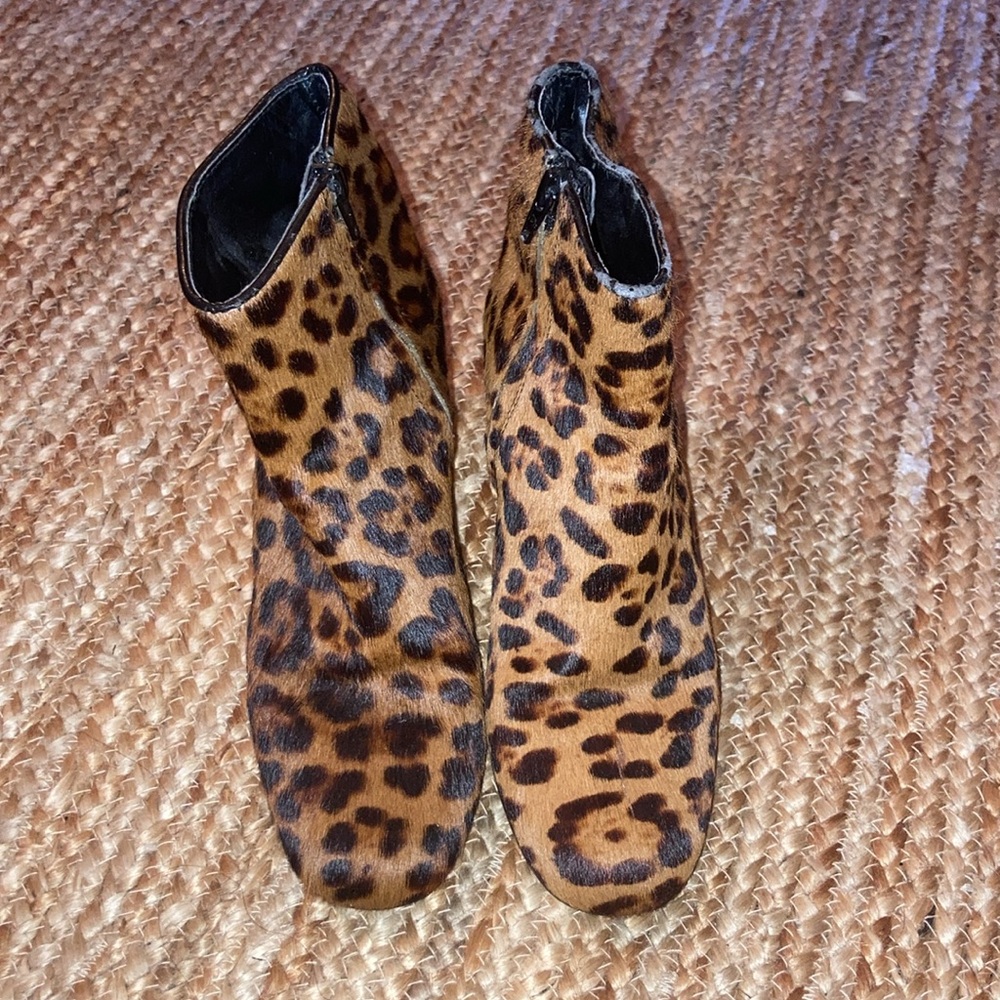 Pony hair Zara leopard print ankle boots